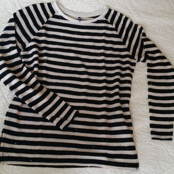 ONLY brand striped sweater Size XS-NWOT - Picture 3 of 10